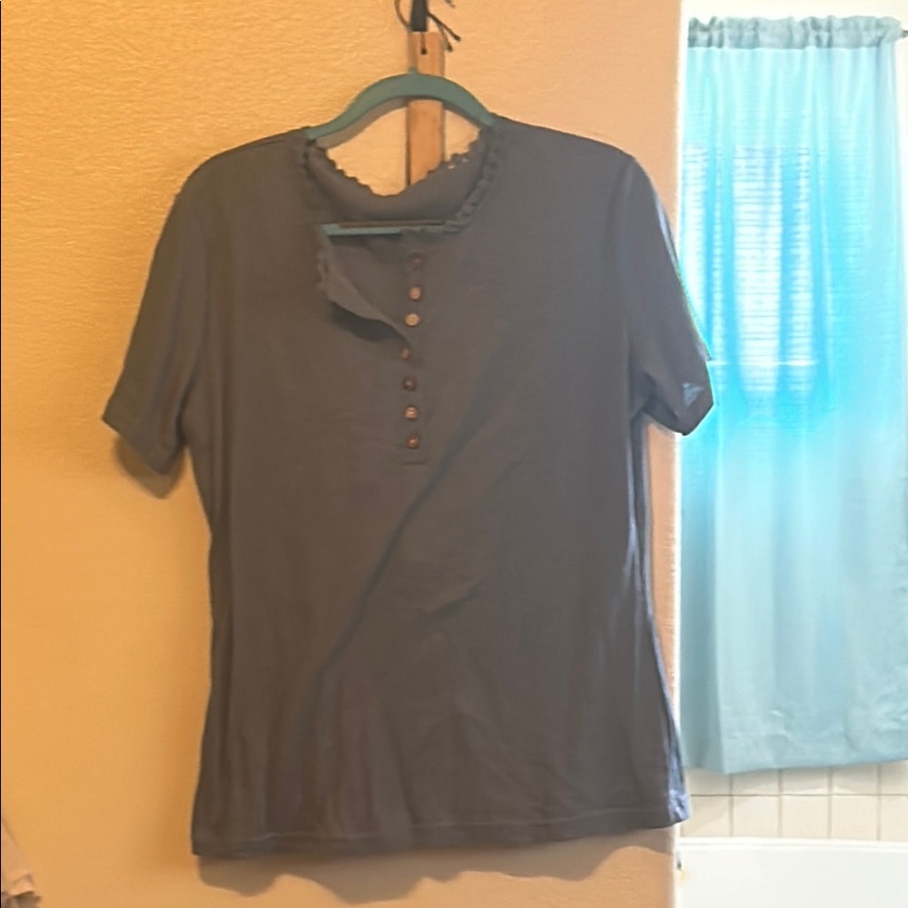 Women's Blue Top